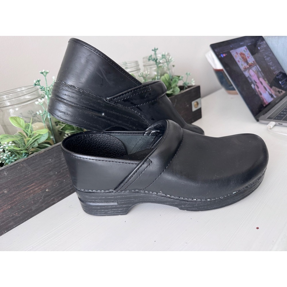 Dansko Professional Black Leather Clogs Womens EU 42 US 11.5-12 Work Shoes